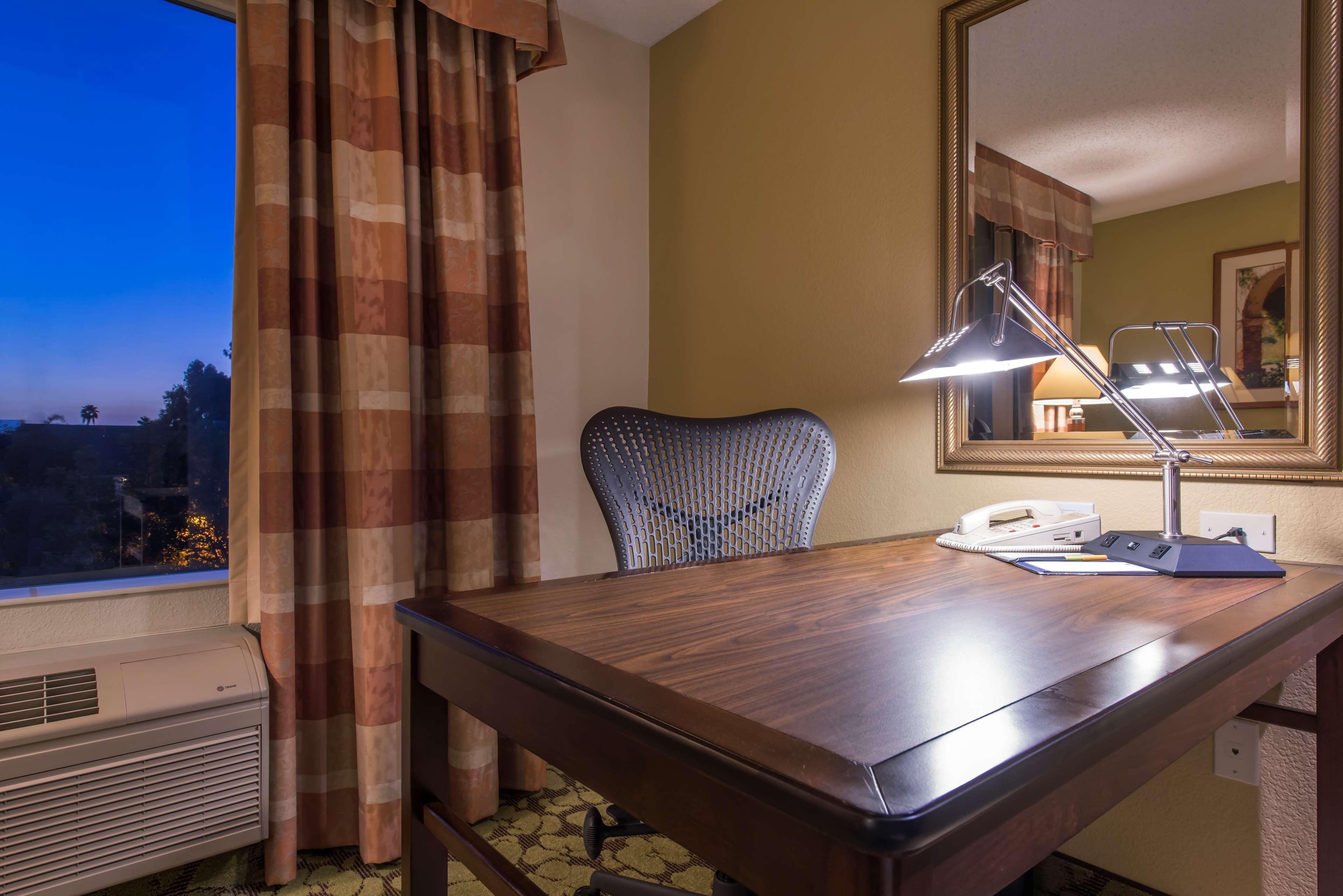 Hilton Garden Inn Arcadia/Pasadena Area Luaran gambar